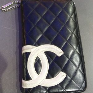Authentic chanel cambon organizer long bilfold